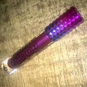 Hard❤️Candy Glitteratzi glitter lip color💜